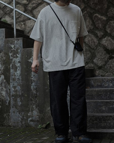 Pencil border loose T-shirt [IR506]