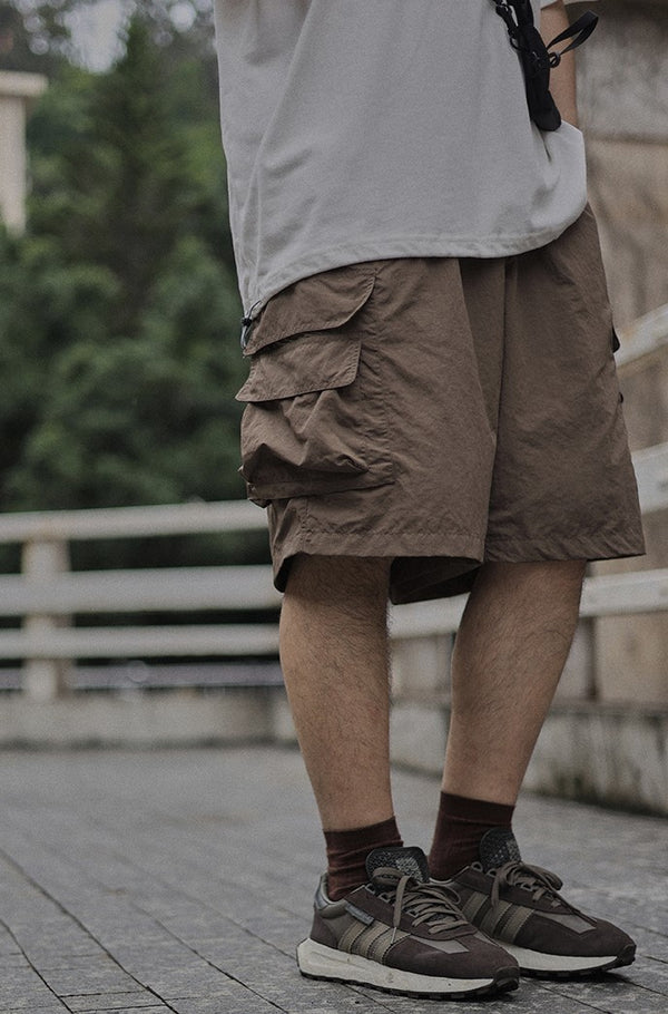 Multi-pocket straight shorts [IR563]