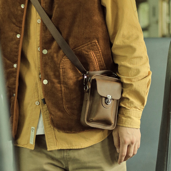 IRUMDROOM／Casual Shoulder Pouch／brown